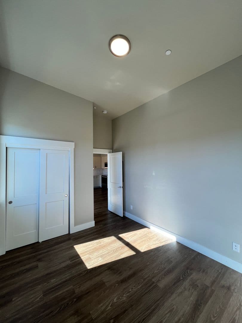 Portland Apartment: 6770-6780 N Maryland Ave