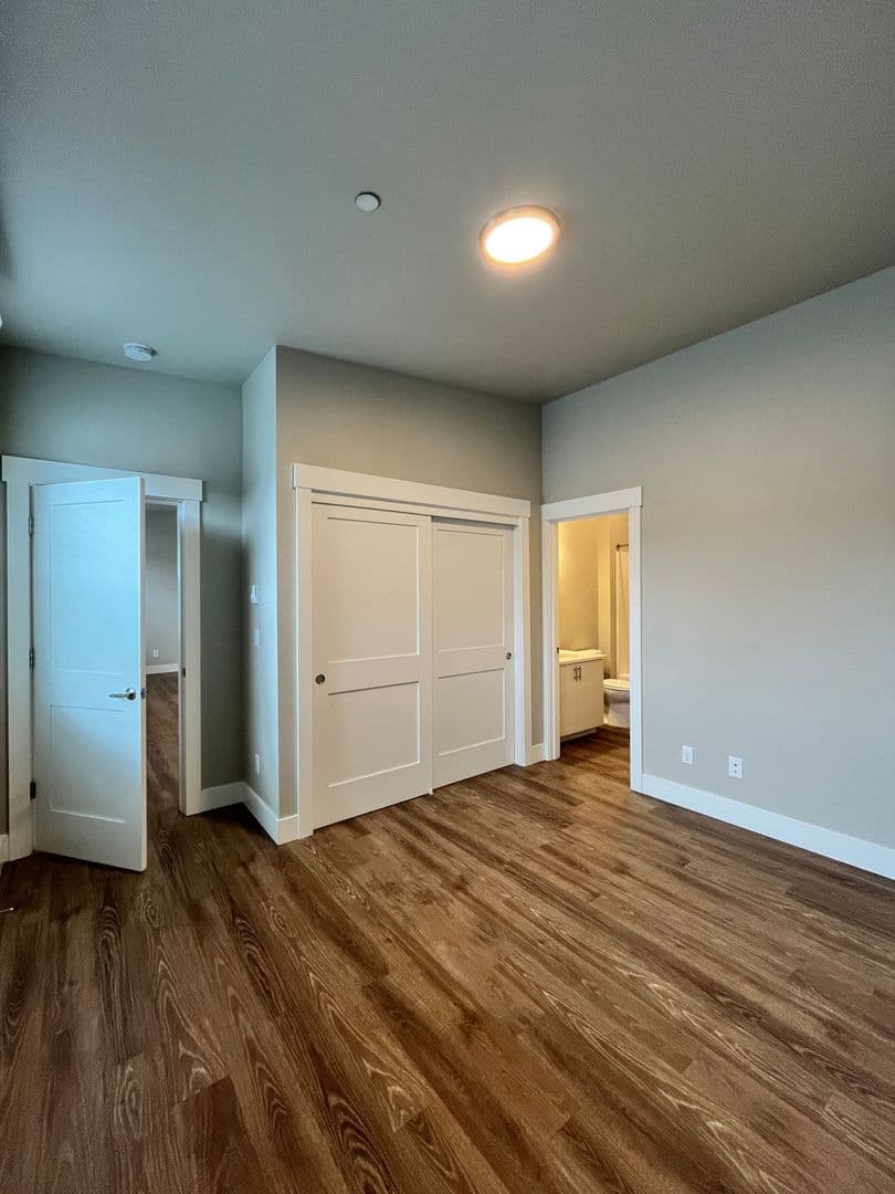 Portland Apartment: 6770-6780 N Maryland Ave