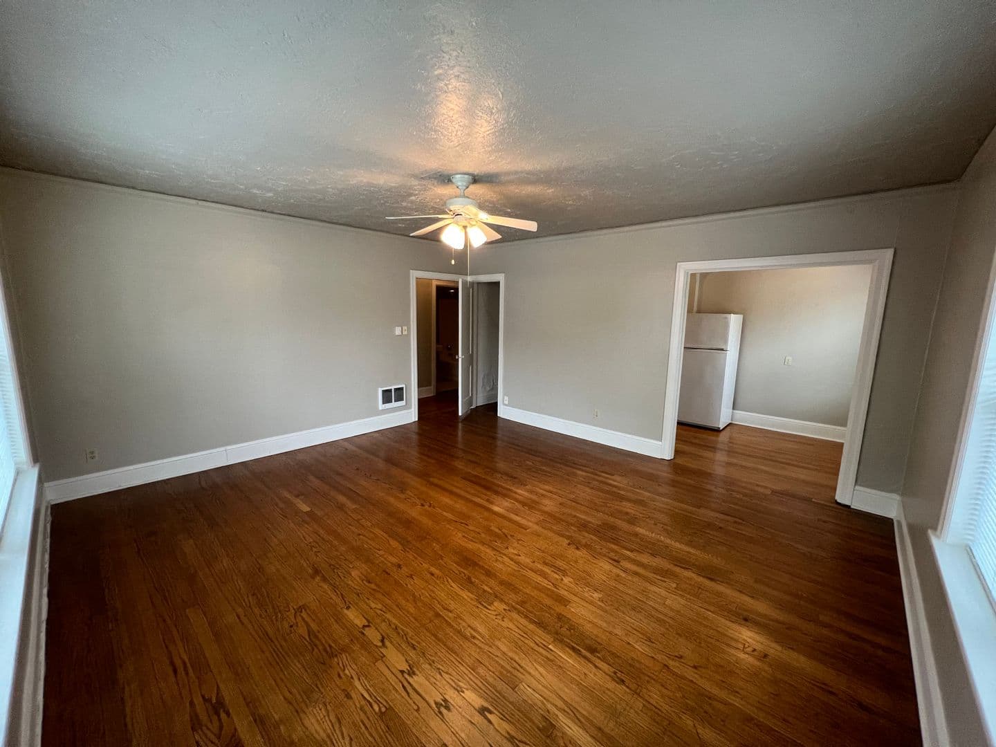 Portland Apartment: 1611 SE Belmont St