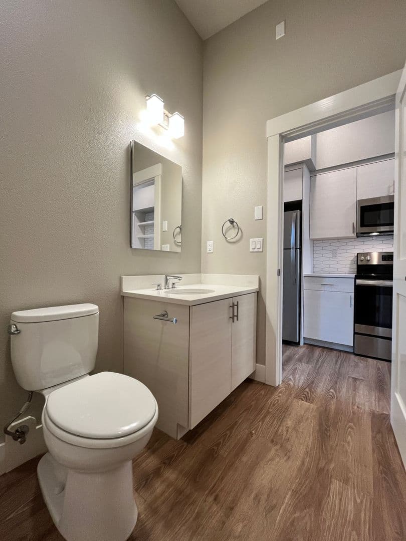 Portland Apartment: 6770-6780 N Maryland Ave