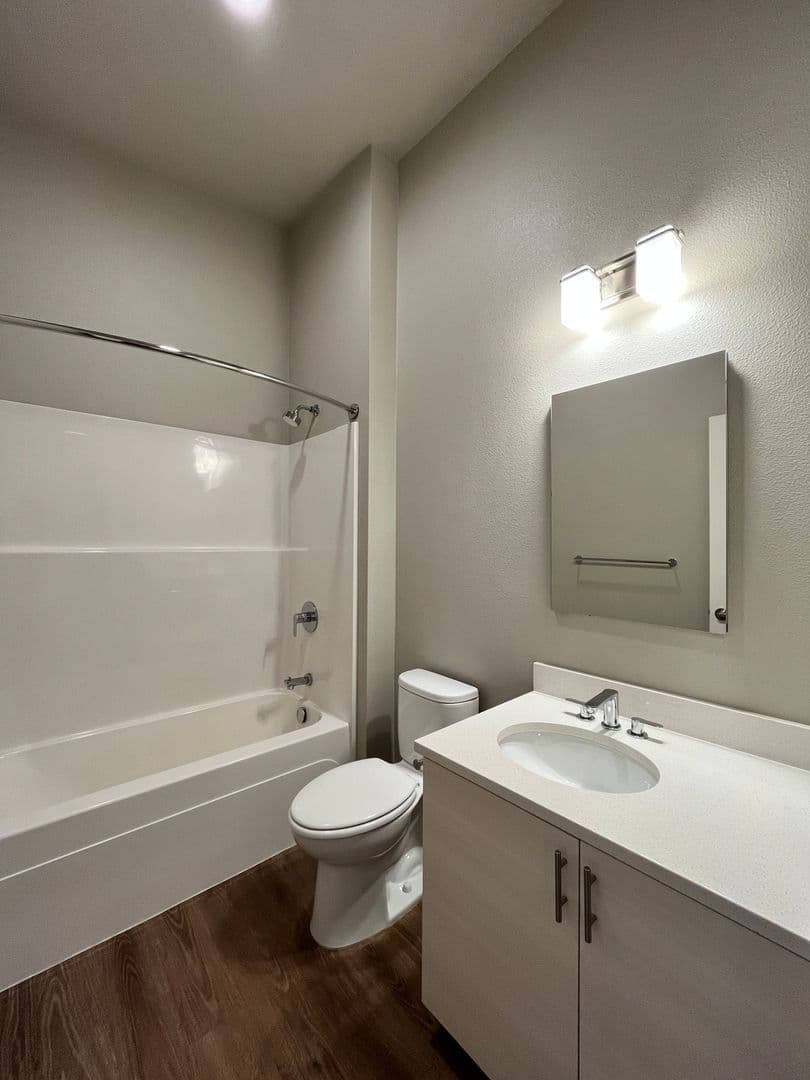 Portland Apartment: 6770-6780 N Maryland Ave