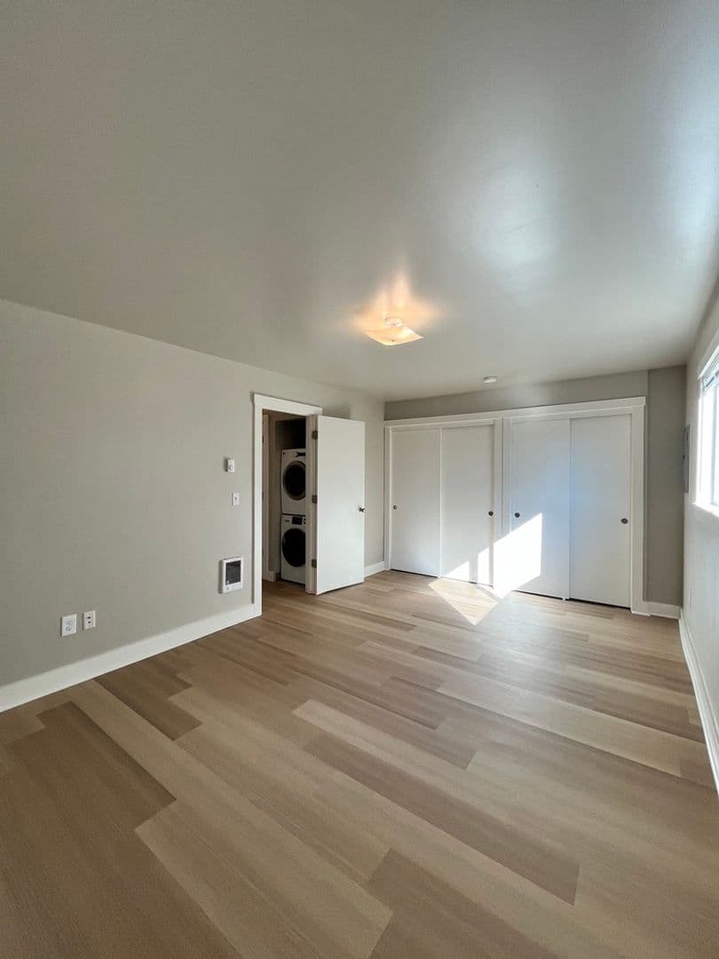 Portland Apartment: 2800 SE Gladstone St