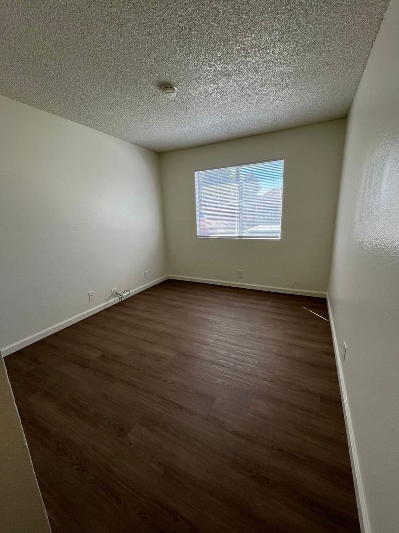 Yuba City Apartment: 1450 Stabler Lane