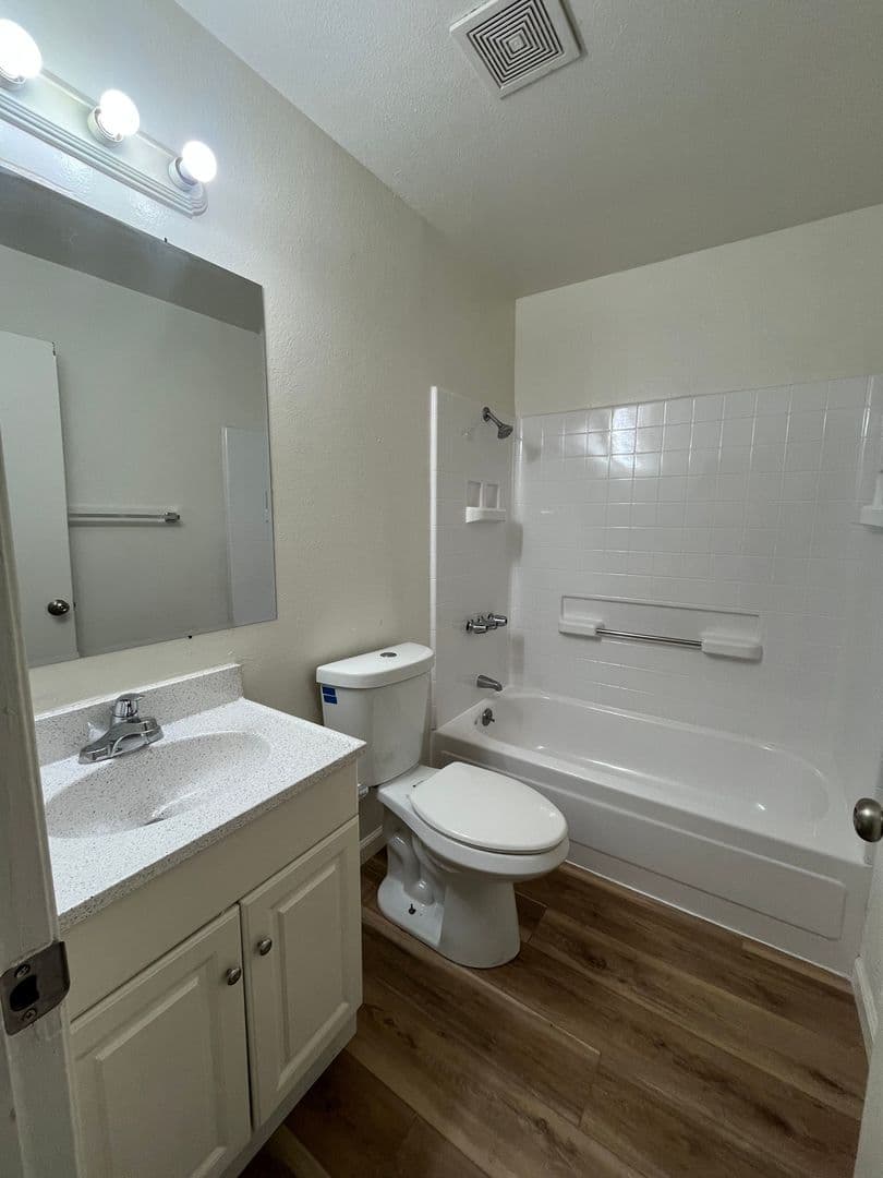 Yuba City Apartment: 1497 Butte House Rd