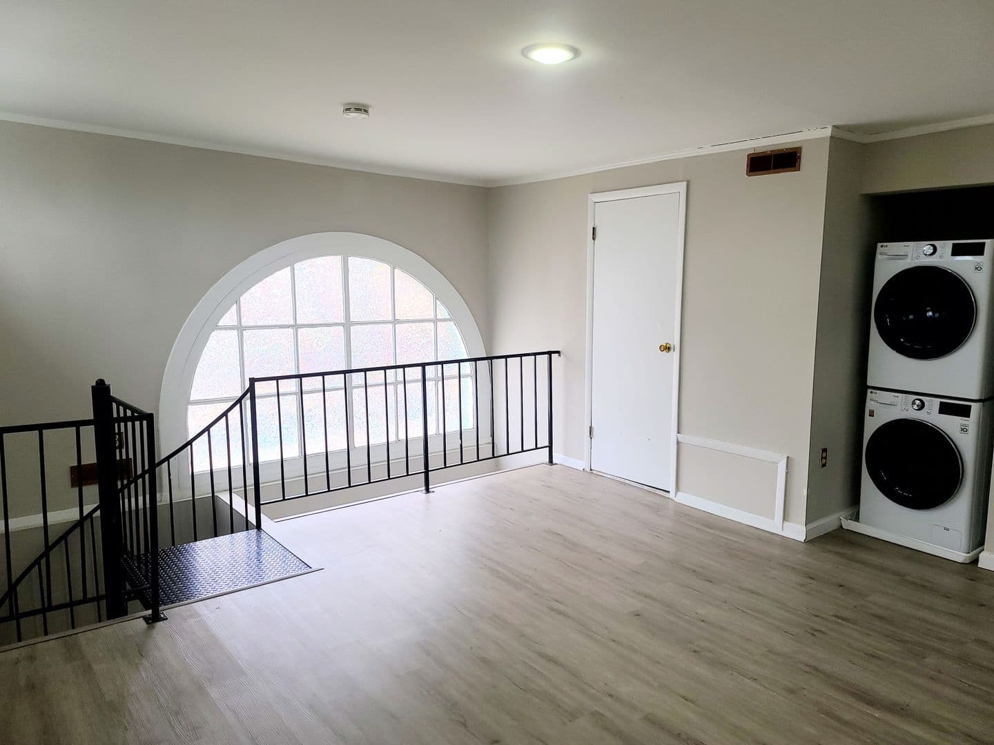 Baltimore Apartment: 2844 St. Paul St.