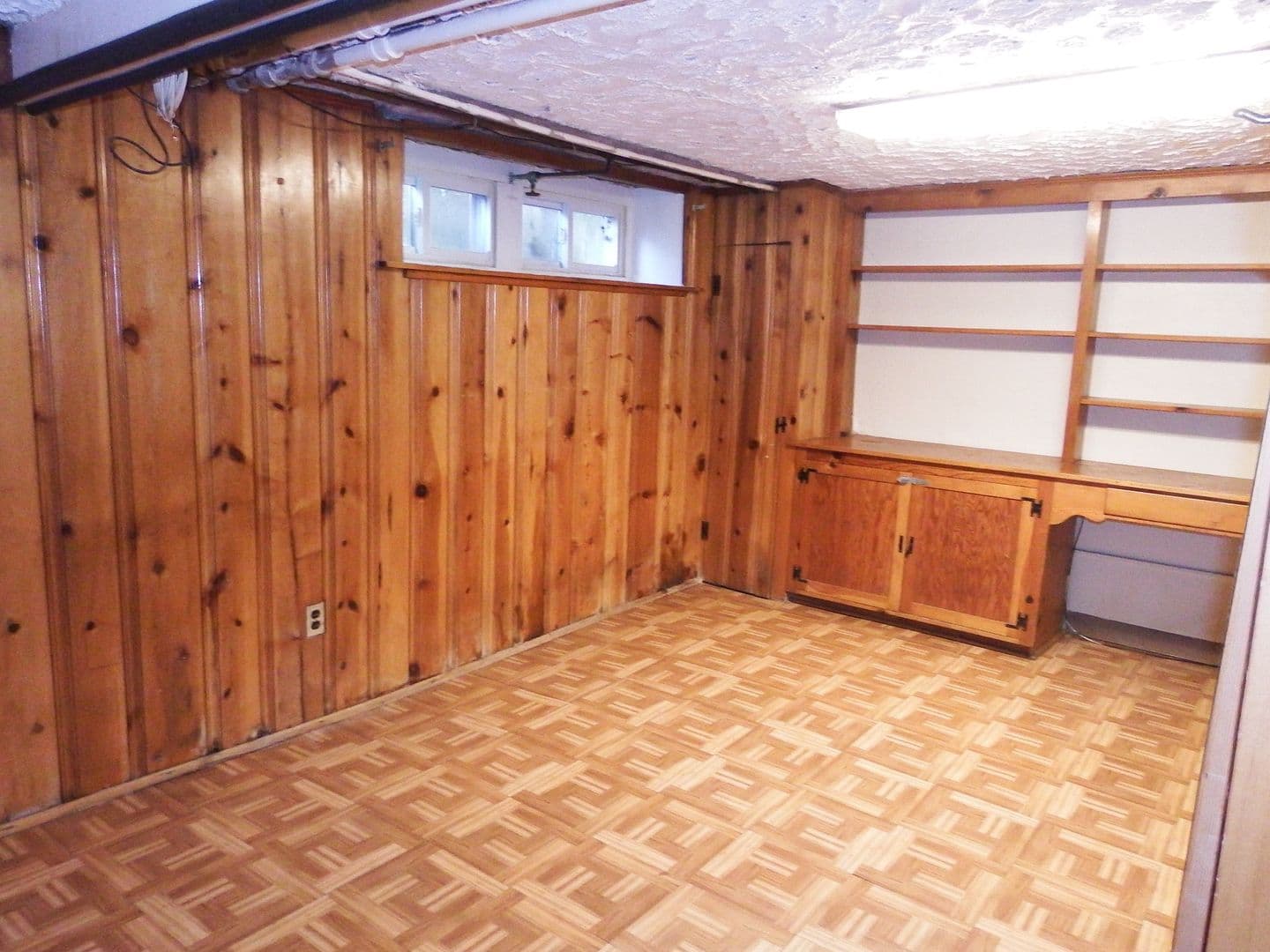 Baltimore Apartment: 907 Chestnut Hill Ave.