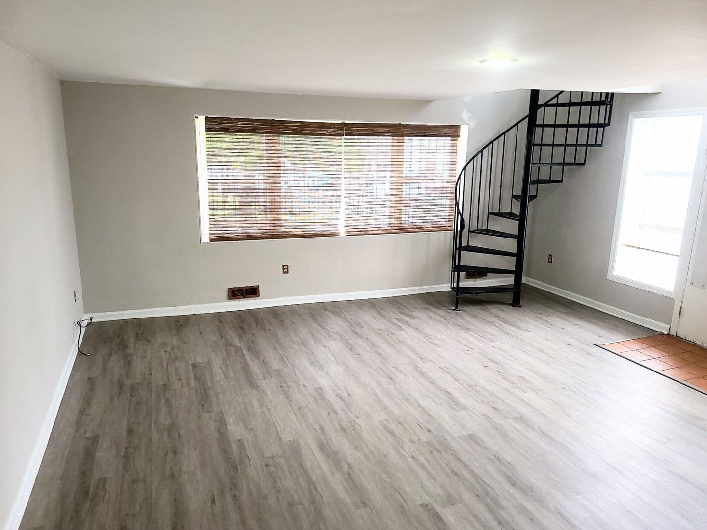 Baltimore Apartment: 2844 St. Paul St.