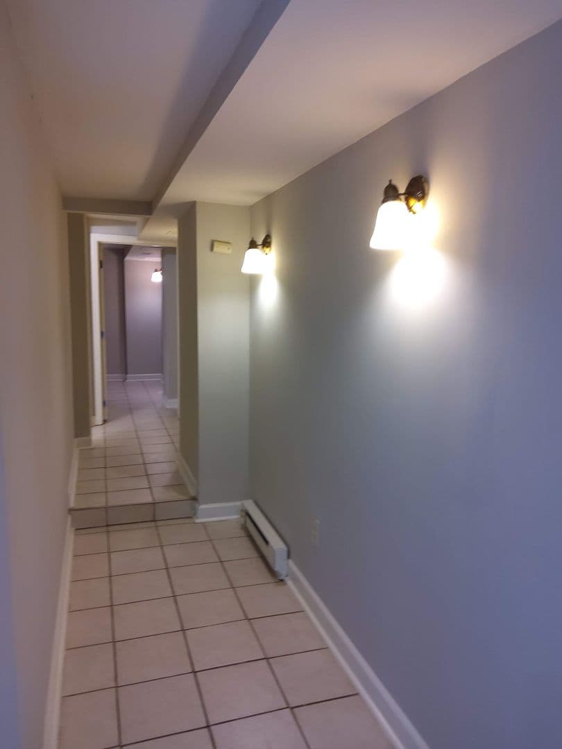 Baltimore Apartment: 3040 St. Paul St.