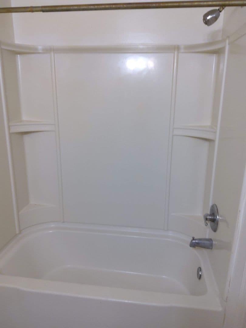 Baltimore Apartment: 3040 St. Paul St.