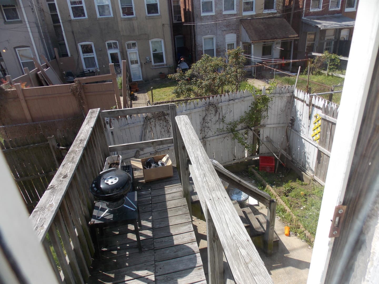 Baltimore House: 809 Powers St.