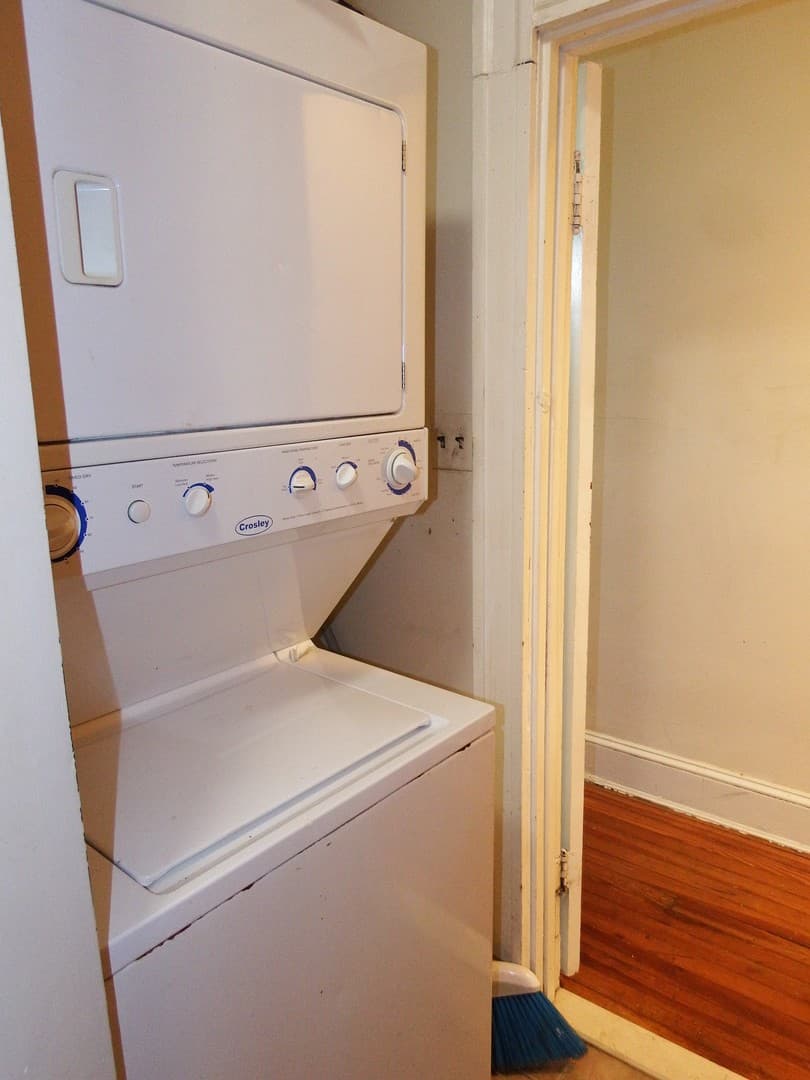 Baltimore Apartment: 2623 N. Calvert St.
