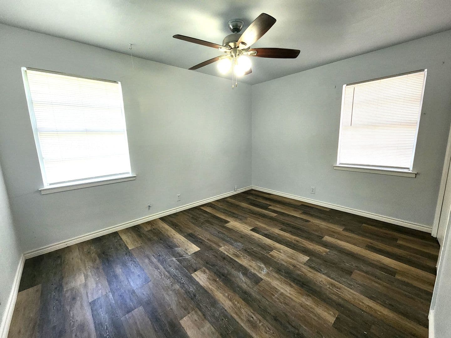 Denton Apartment: 3604 Valley View Rd.
