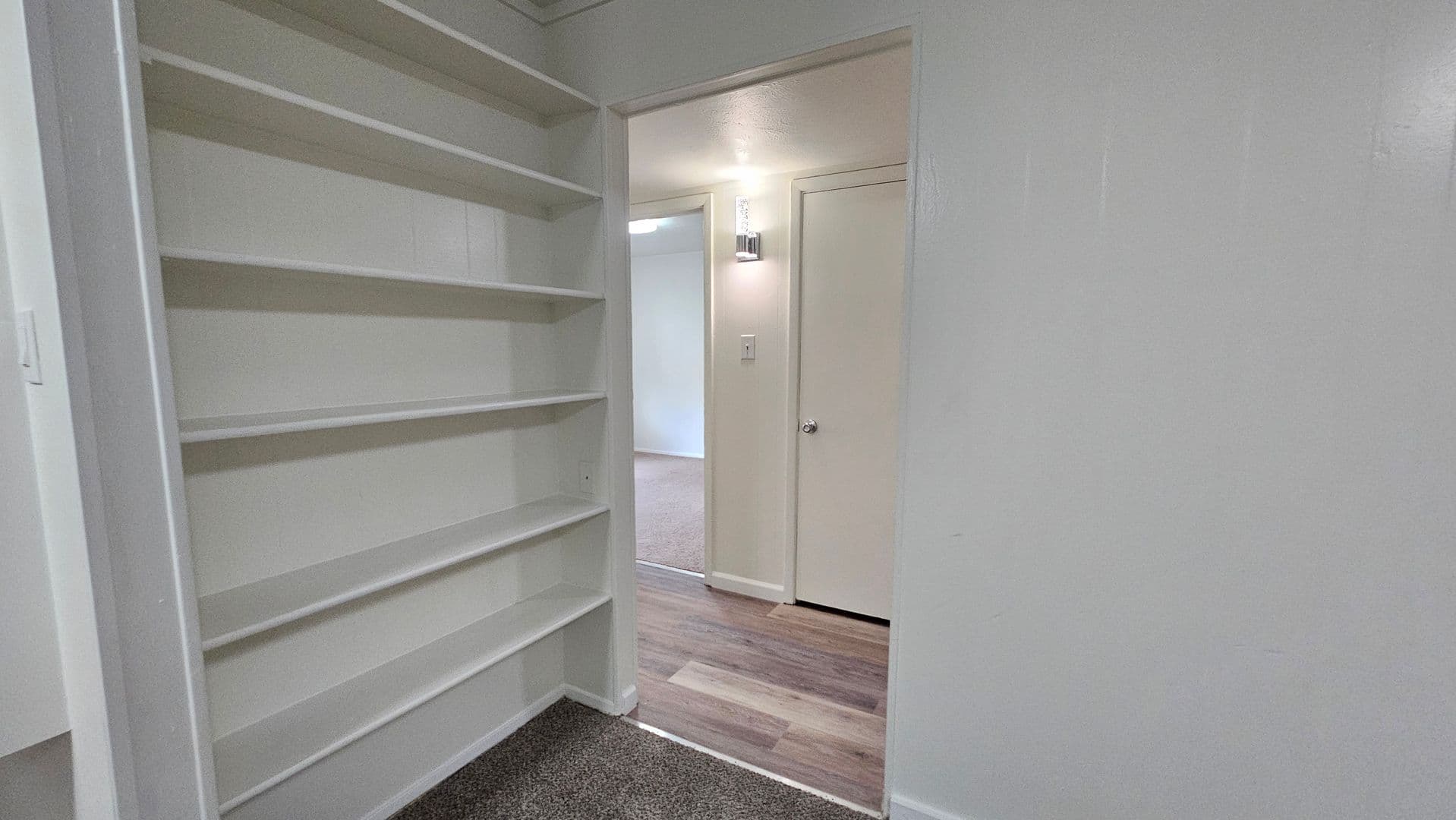 Denton Apartment: 2420 Louise St