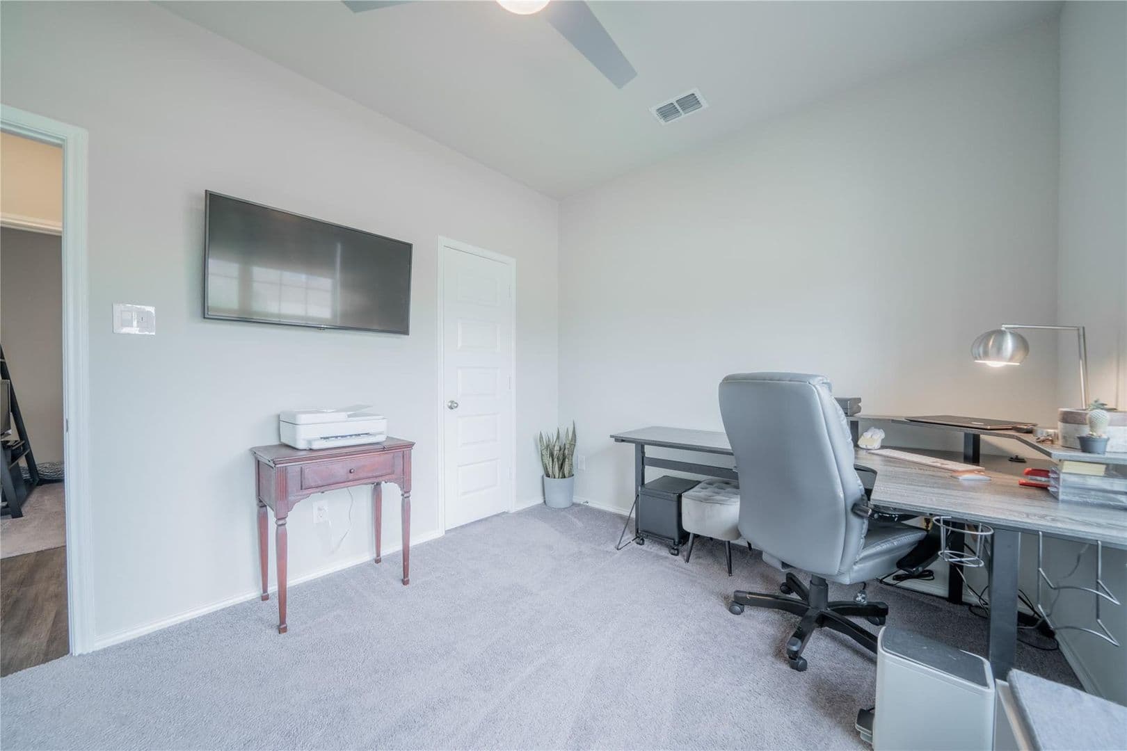 Aubrey House: 1304 Coyote Ridge