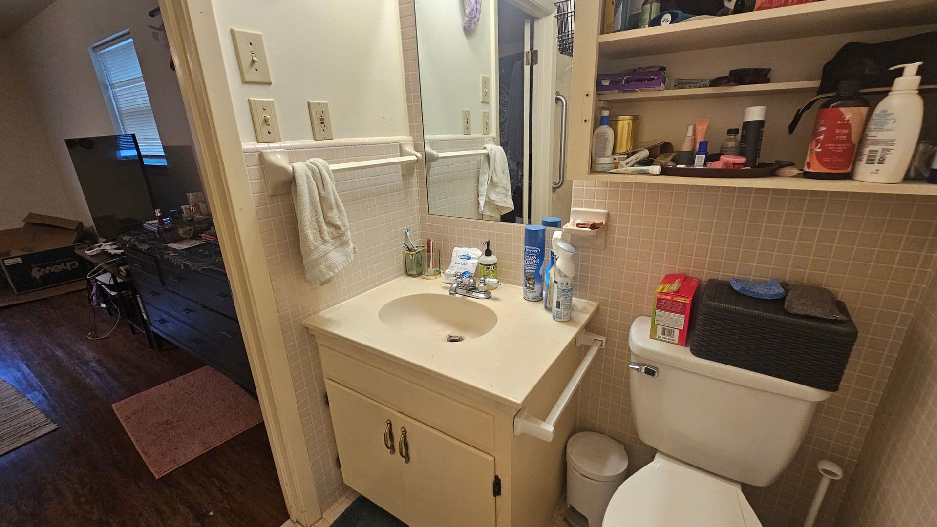 Denton House: 425 Mimosa Dr
