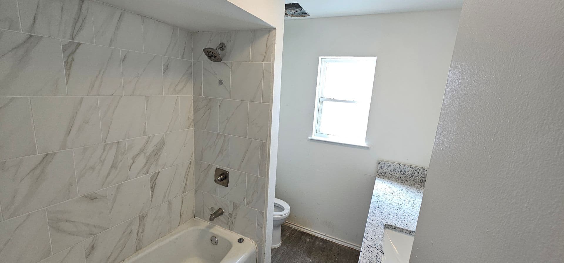 Denton Apartment: 2404 Louise St
