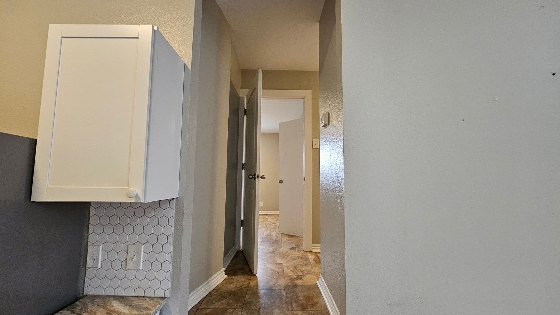 Denton Apartment: 2115 Glenwood Ln.