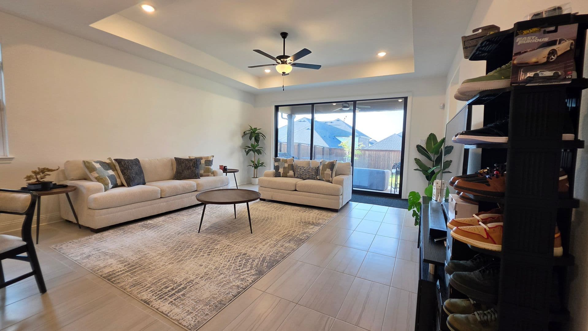 Denton House: 1513 Larson Ln