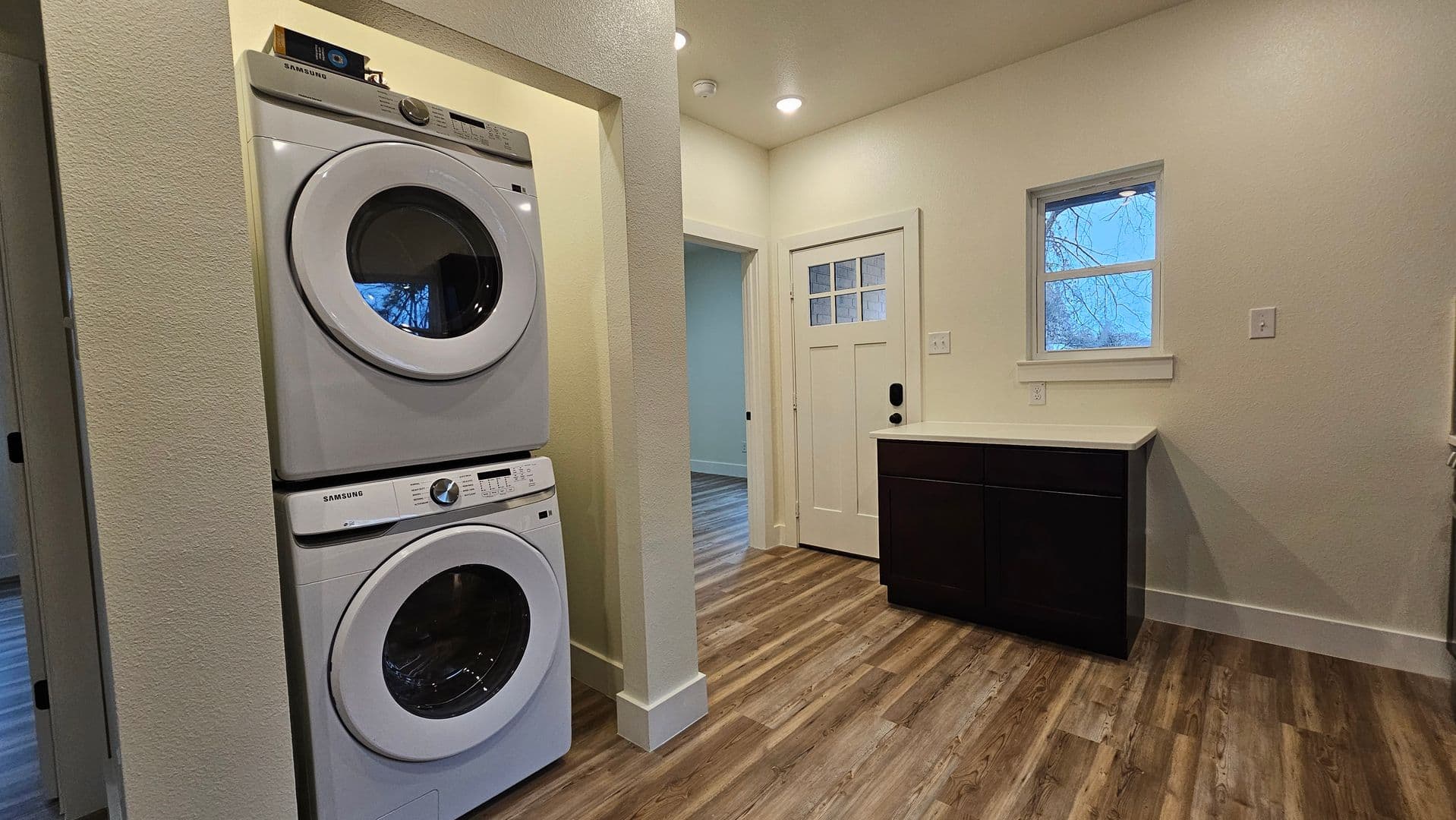 Denton Apartment: 1700 Kendolph Dr