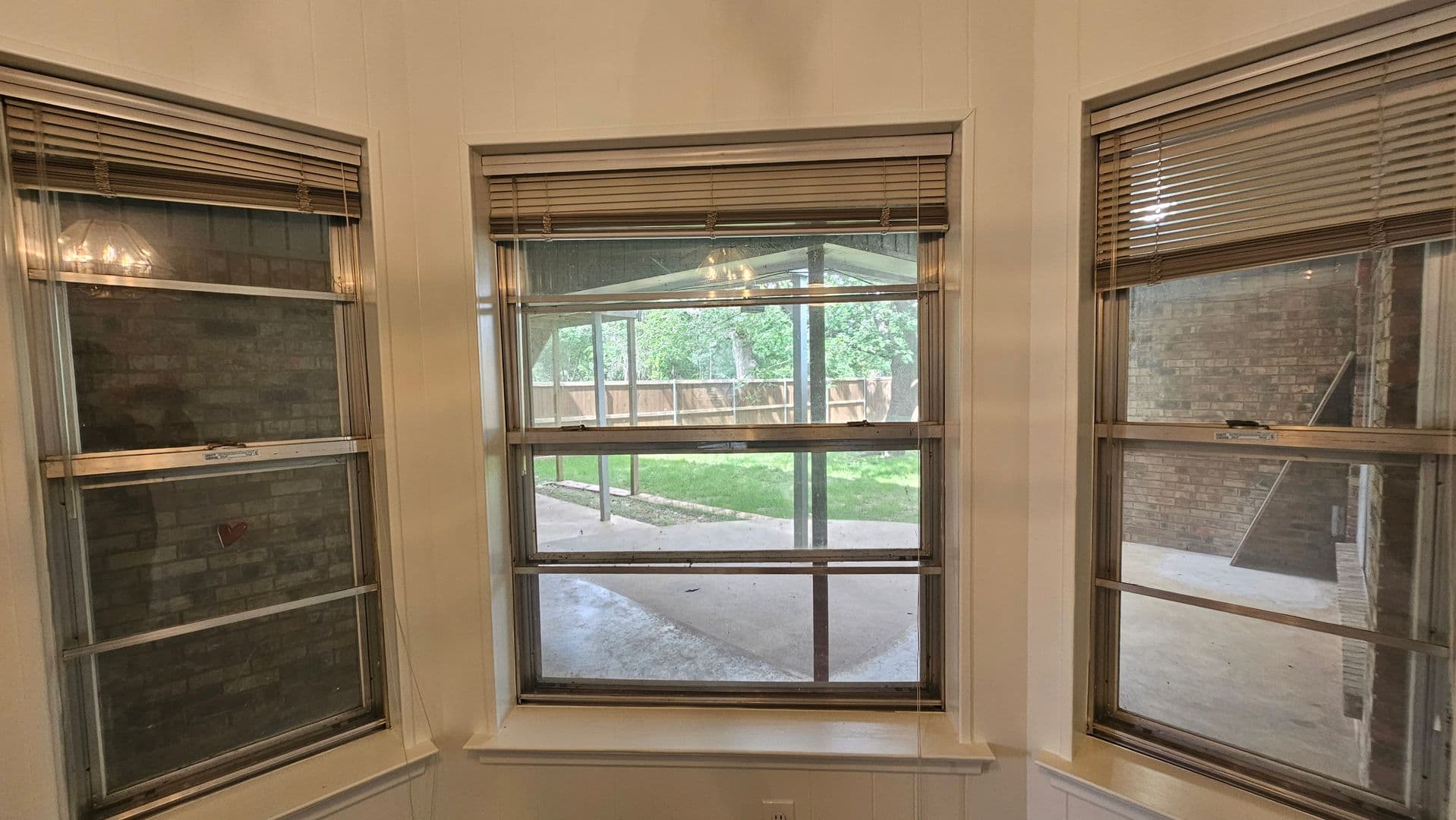 Denton Apartment: 1908 Westridge St.