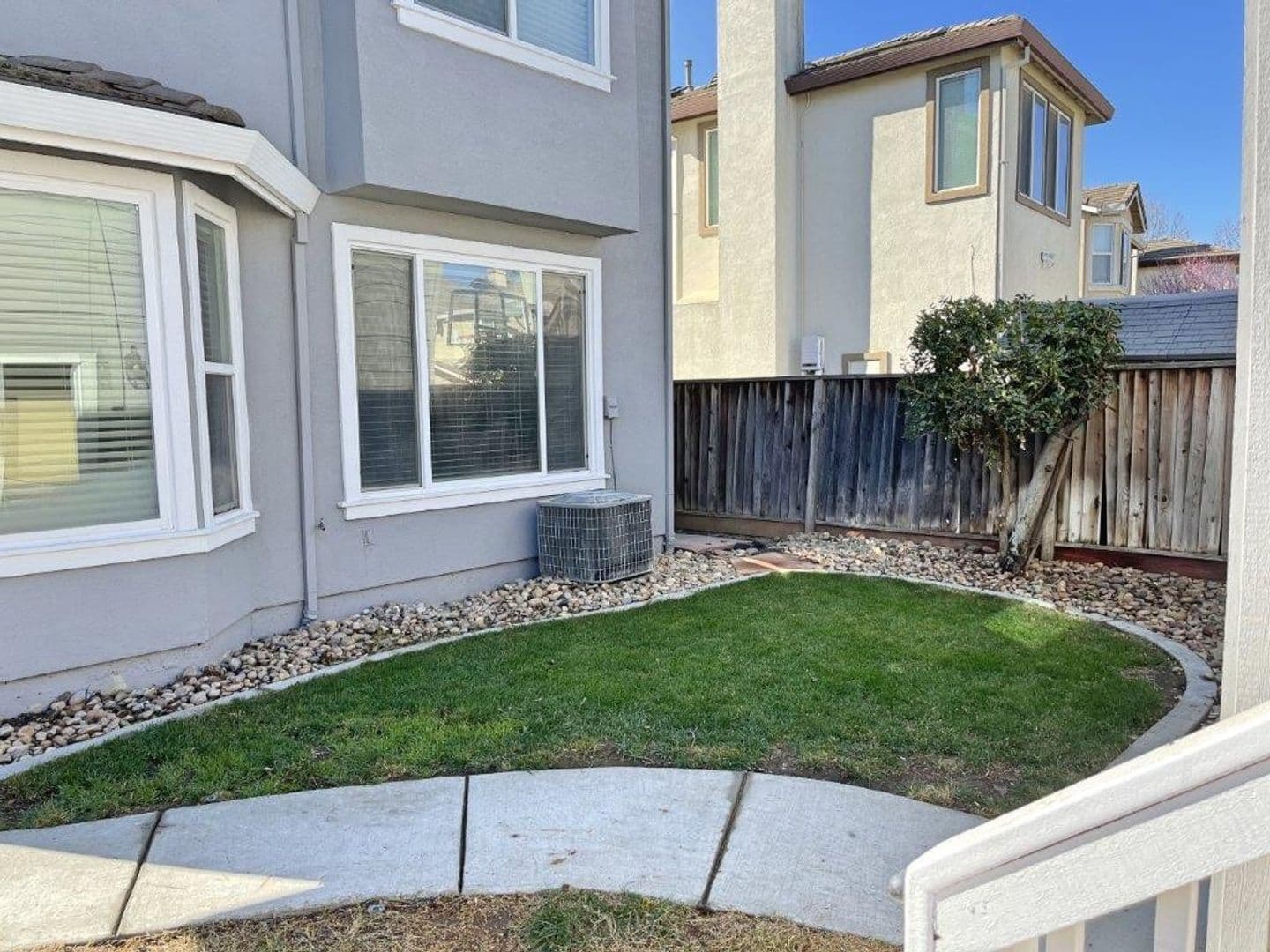 DIXON House: 1436 BELLO DRIVE