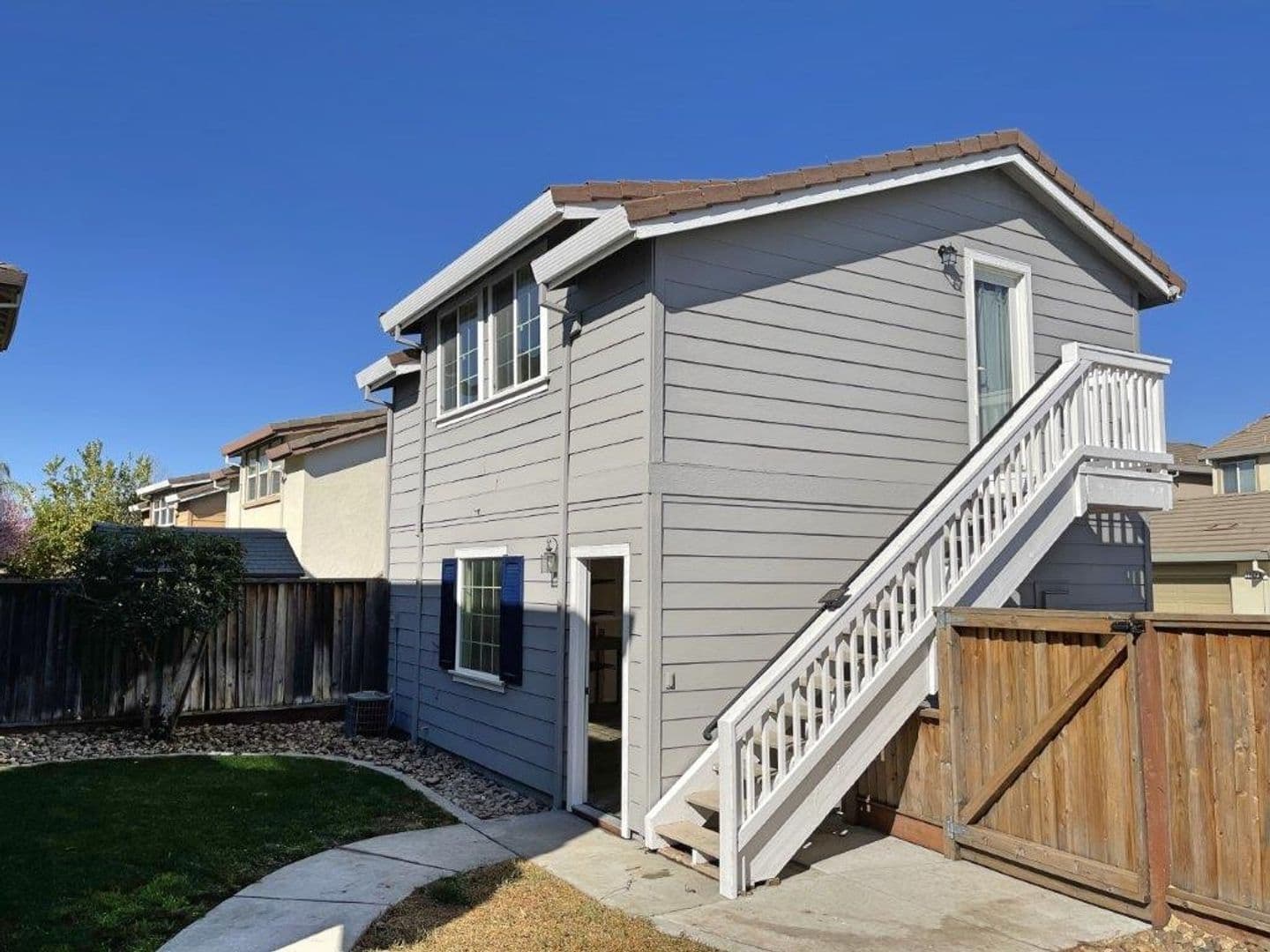 DIXON House: 1436 BELLO DRIVE