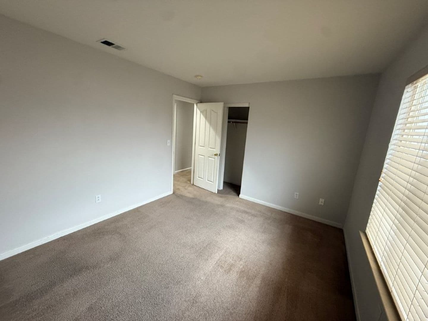 Fairfield House: 2777 Whitney