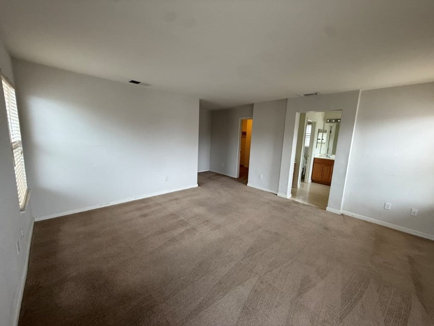 Fairfield House: 2777 Whitney