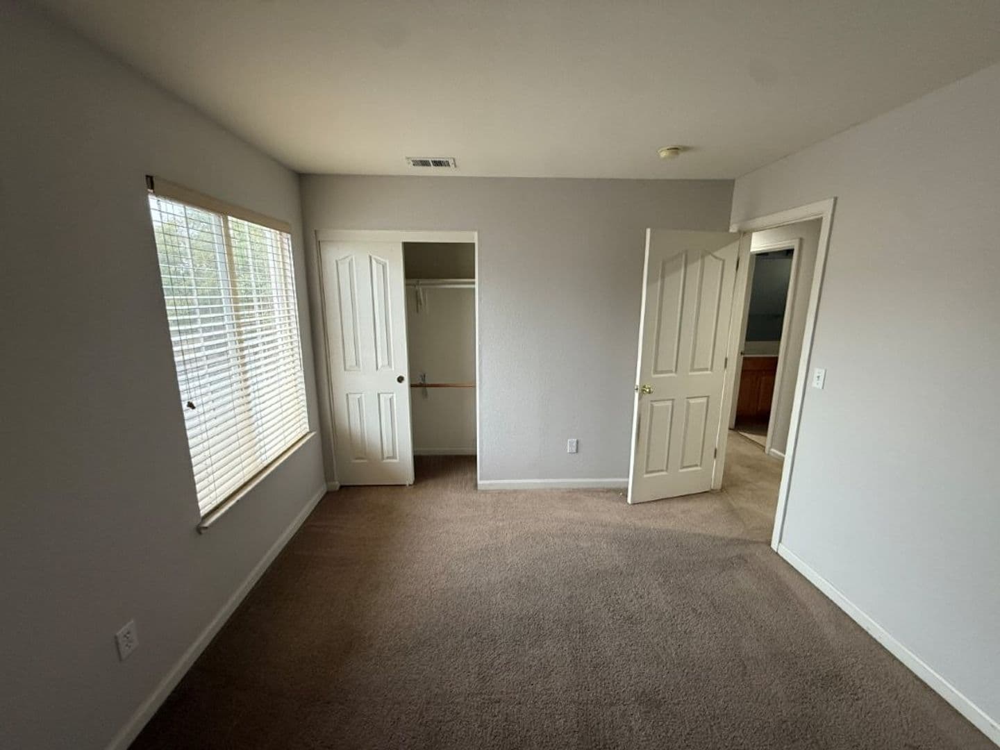 Fairfield House: 2777 Whitney