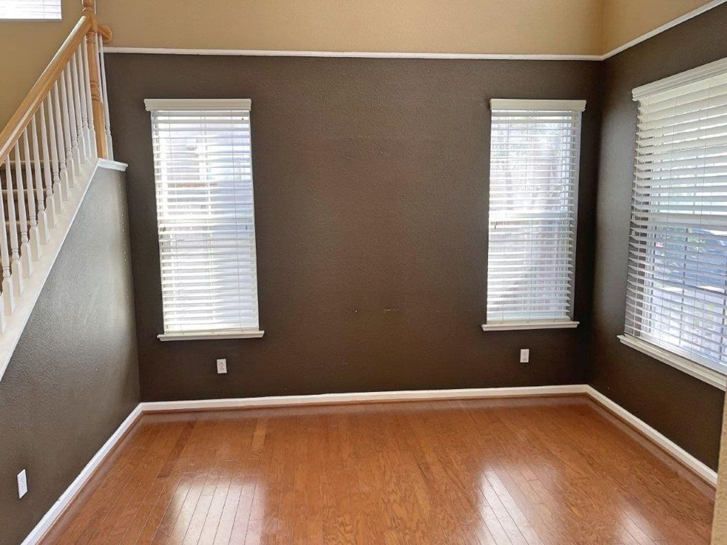 DIXON House: 1436 BELLO DRIVE