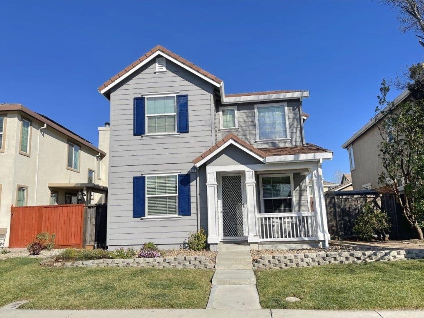 DIXON House: 1436 BELLO DRIVE
