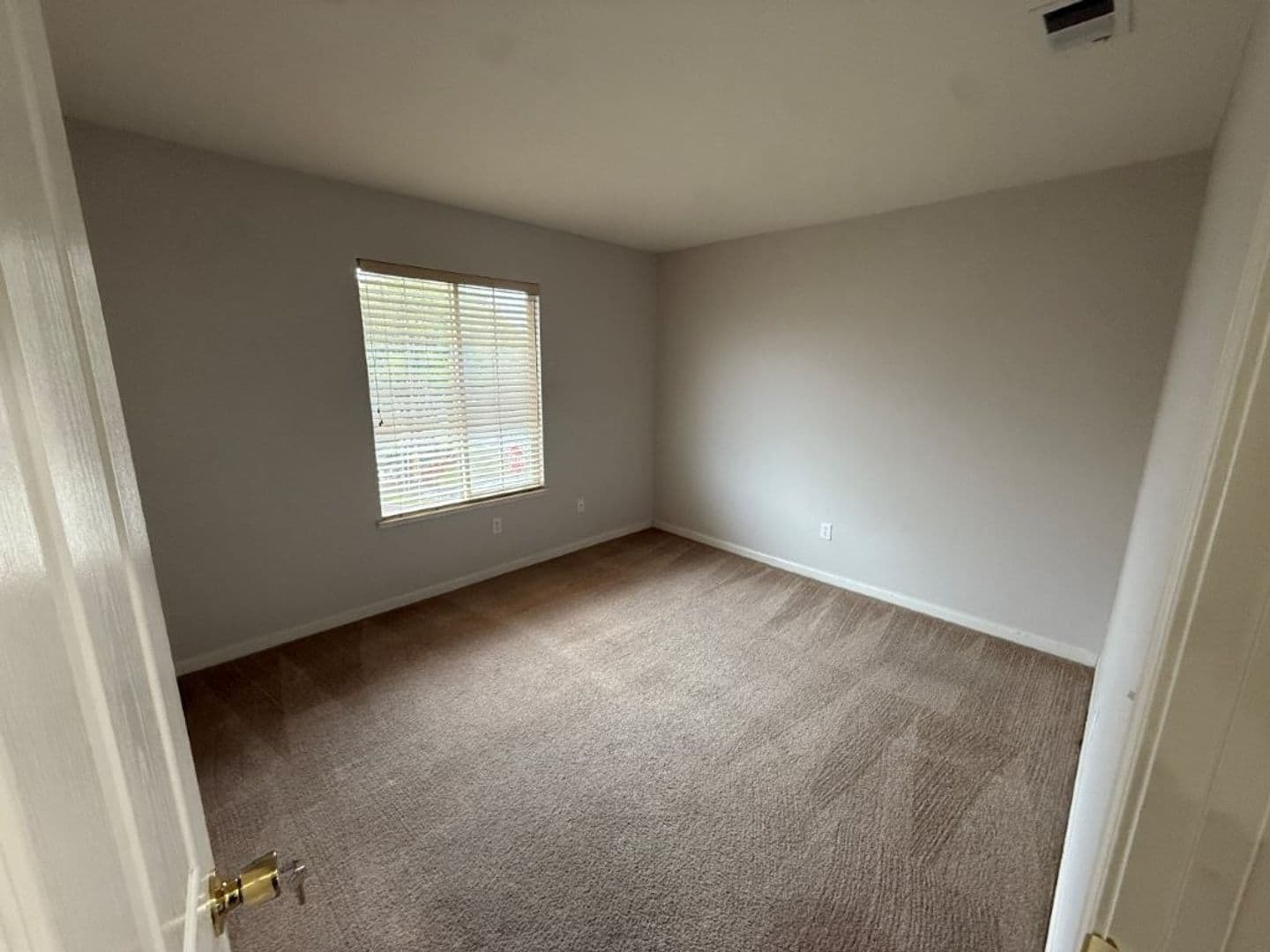 Fairfield House: 2777 Whitney