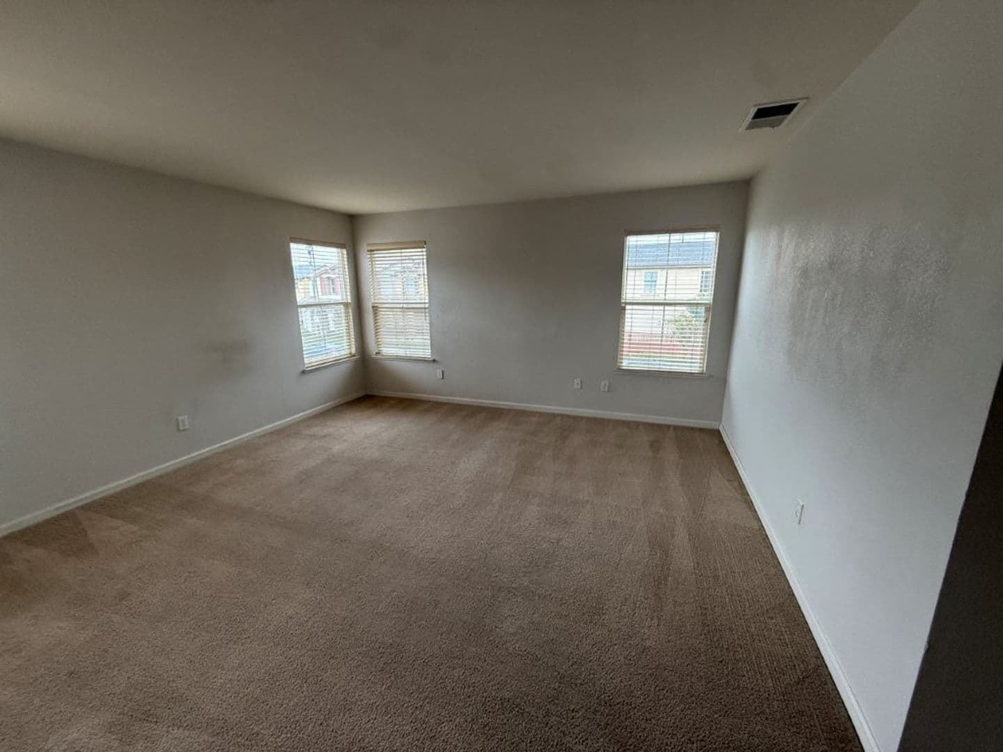 Fairfield House: 2777 Whitney