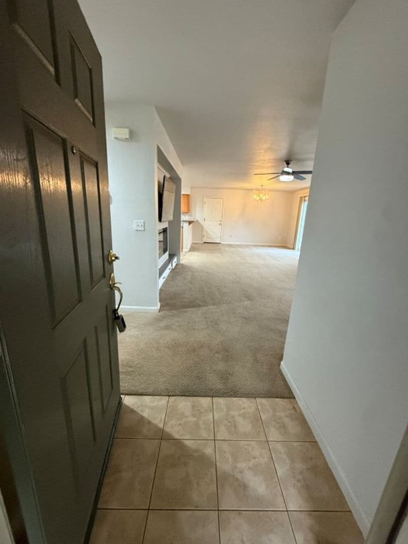 Fairfield House: 2777 Whitney