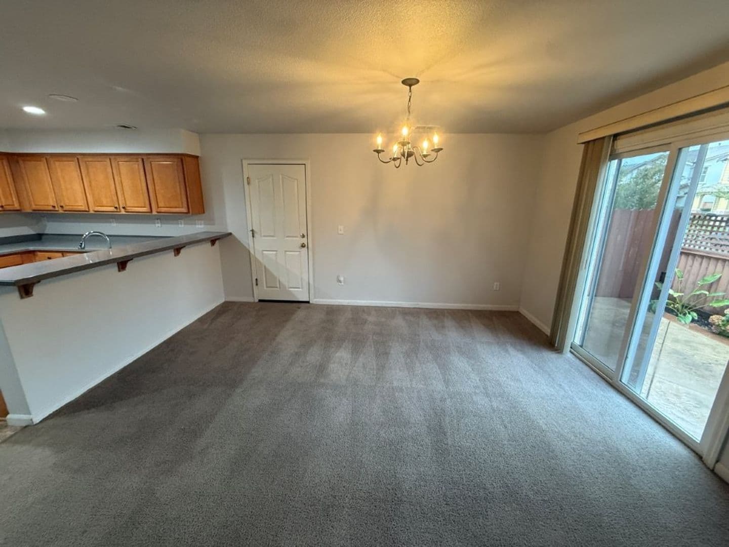 Fairfield House: 2777 Whitney