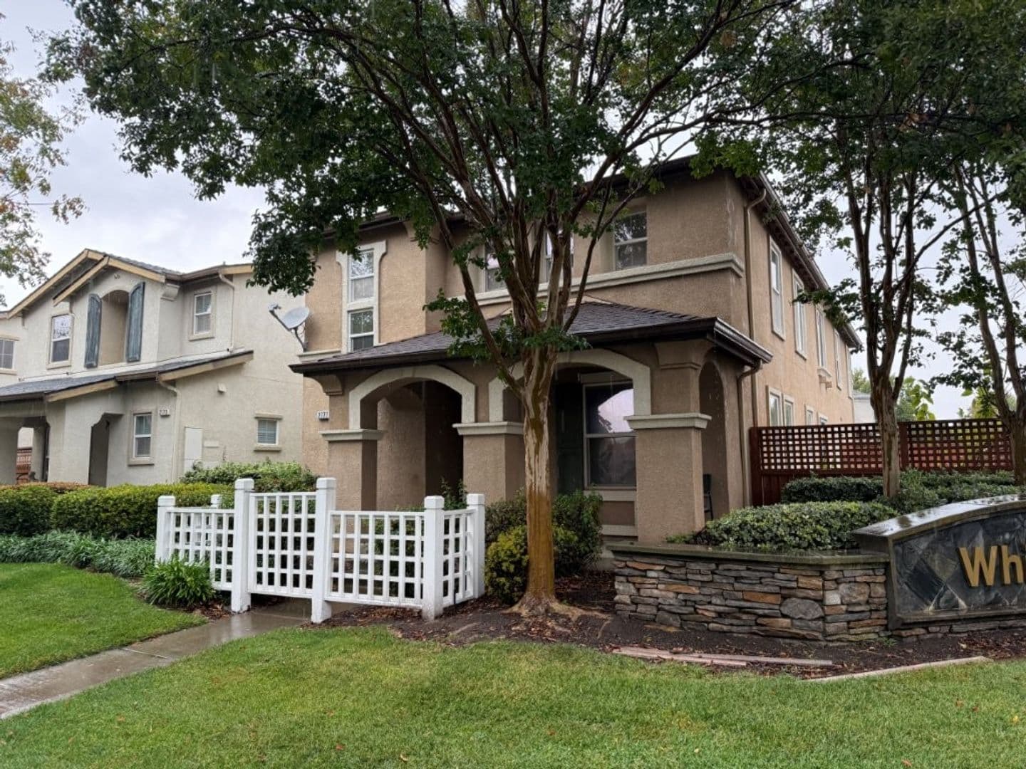 Fairfield House: 2777 Whitney