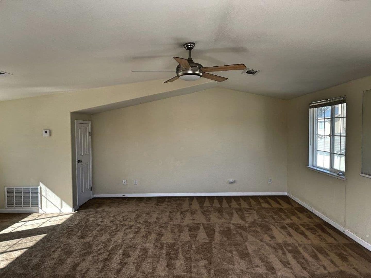 DIXON House: 1436 BELLO DRIVE