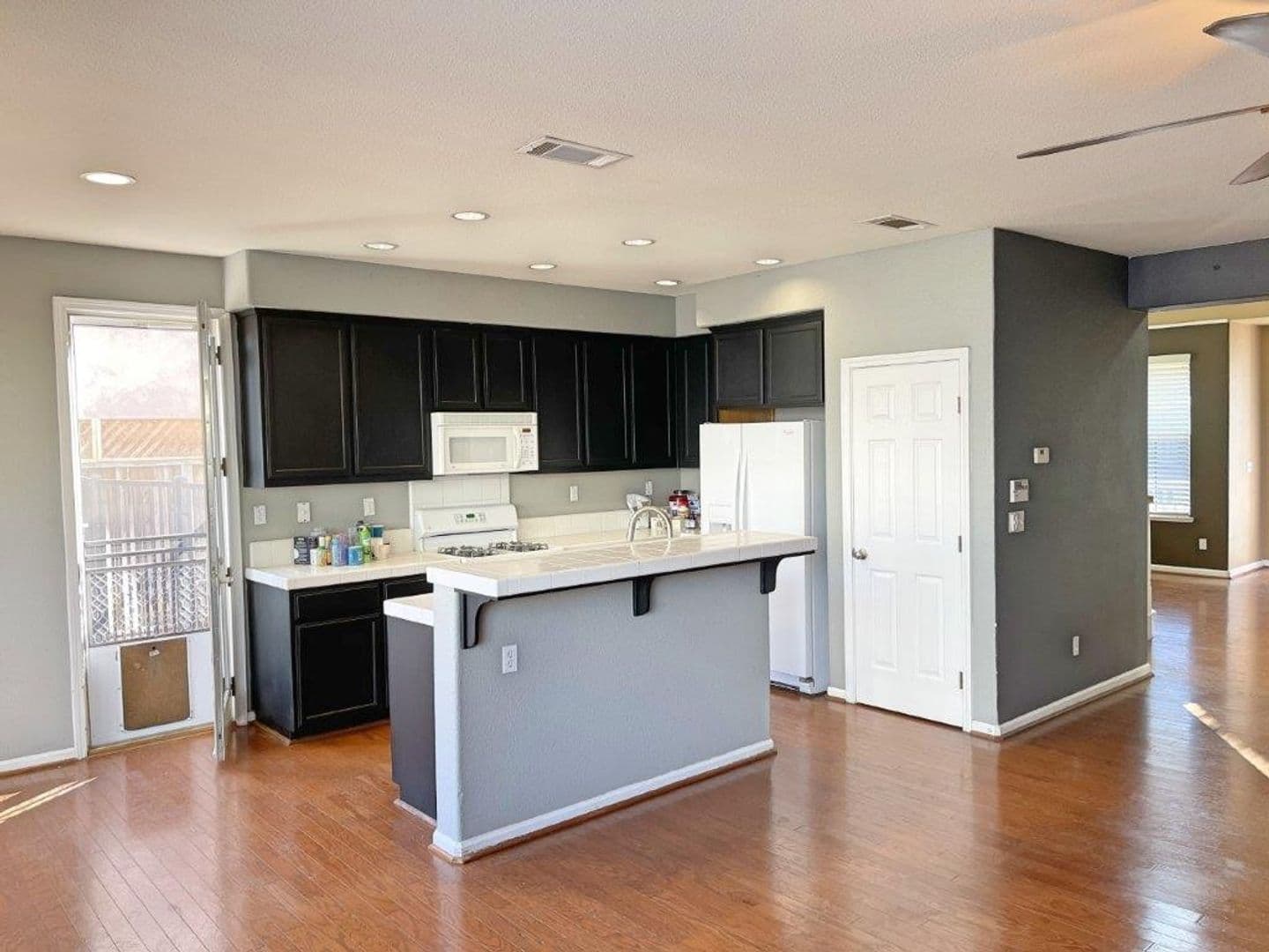 DIXON House: 1436 BELLO DRIVE
