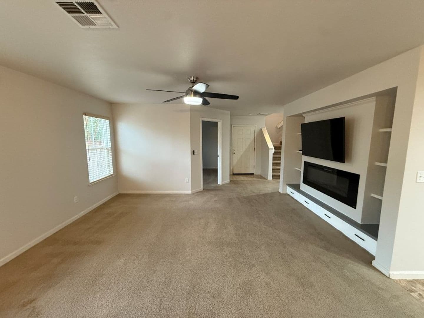 Fairfield House: 2777 Whitney