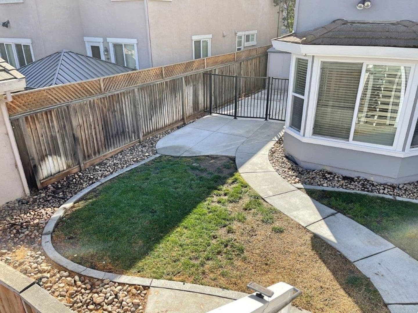 DIXON House: 1436 BELLO DRIVE