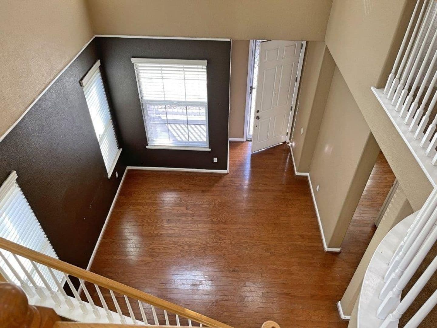 DIXON House: 1436 BELLO DRIVE