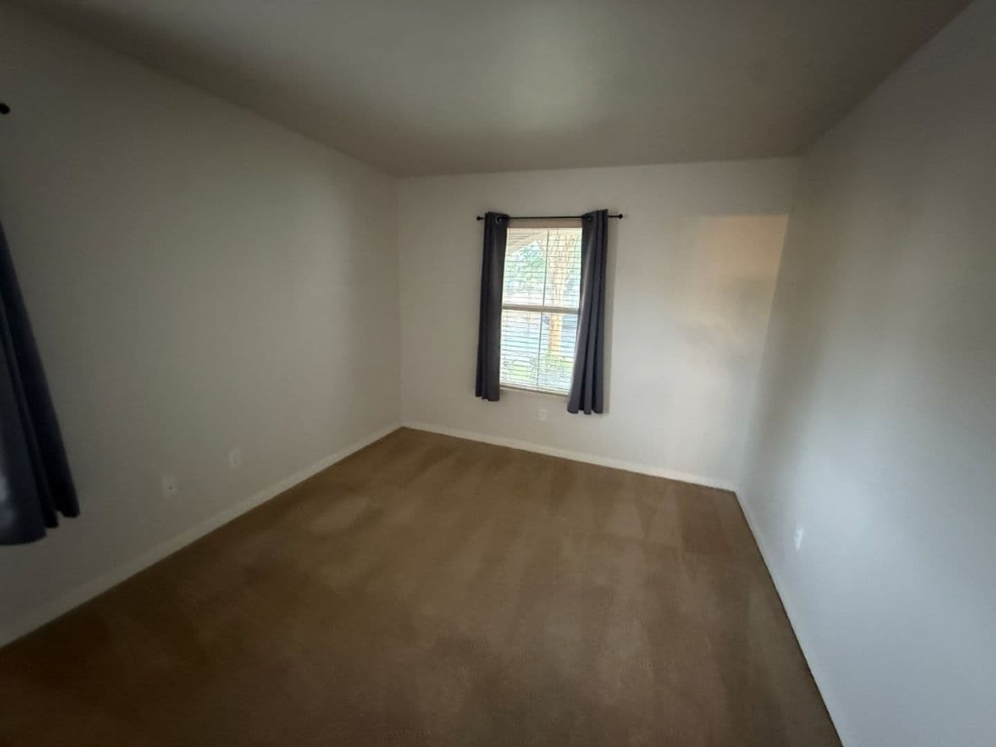 Fairfield House: 2777 Whitney