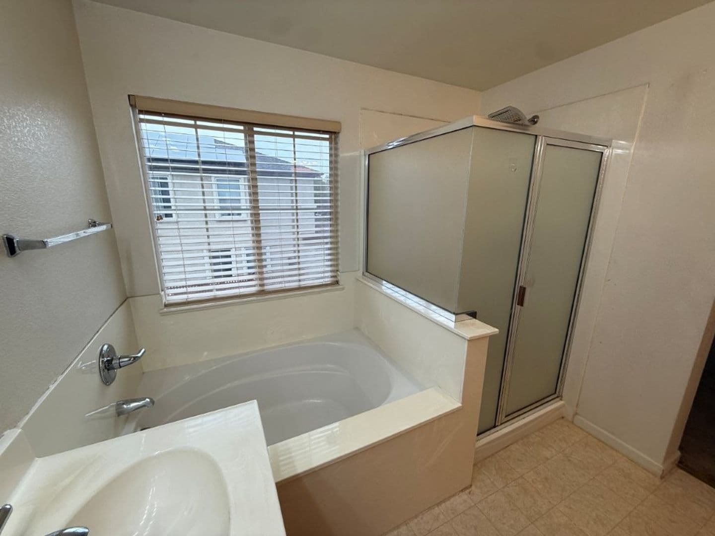 Fairfield House: 2777 Whitney
