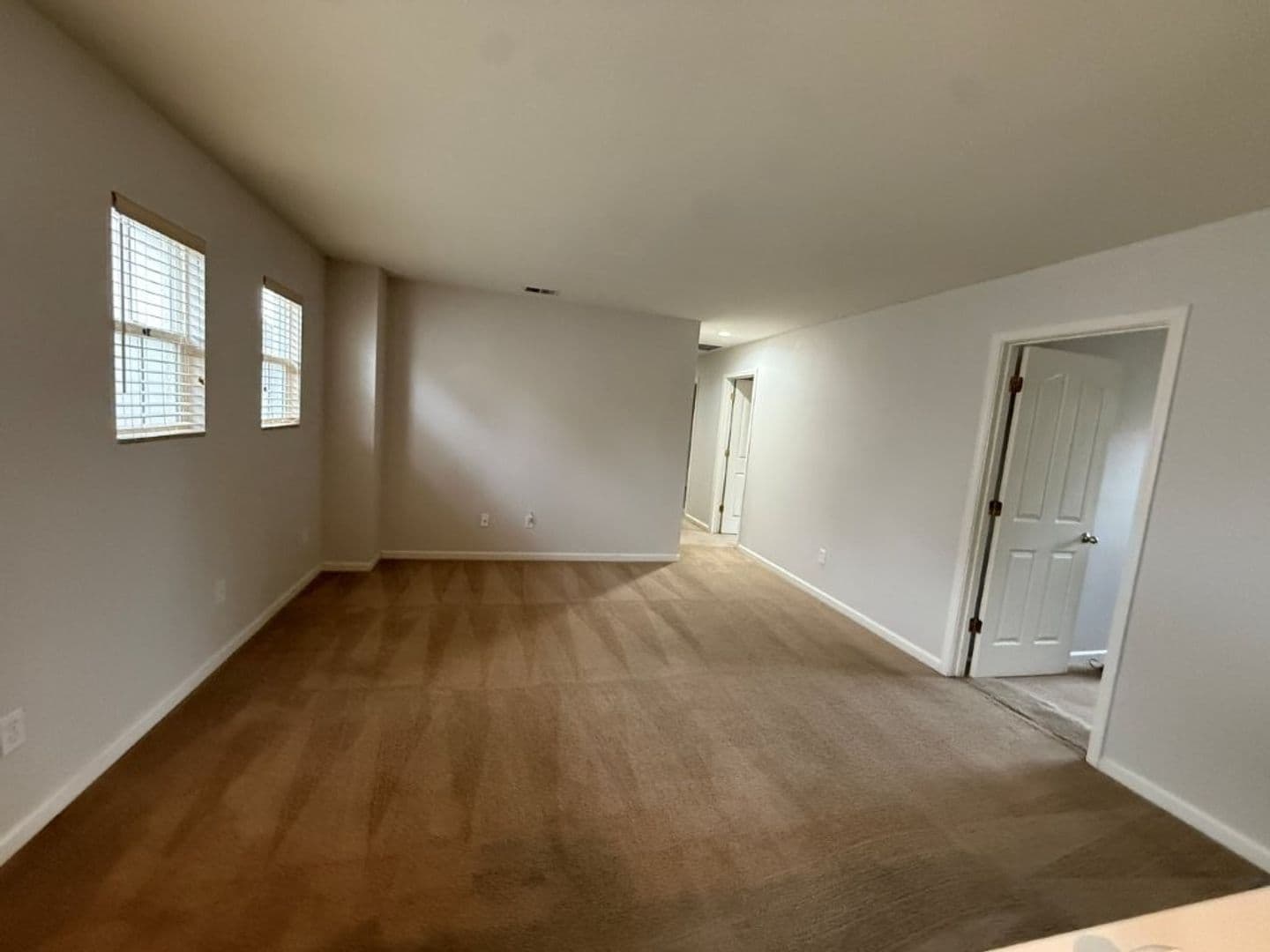 Fairfield House: 2777 Whitney