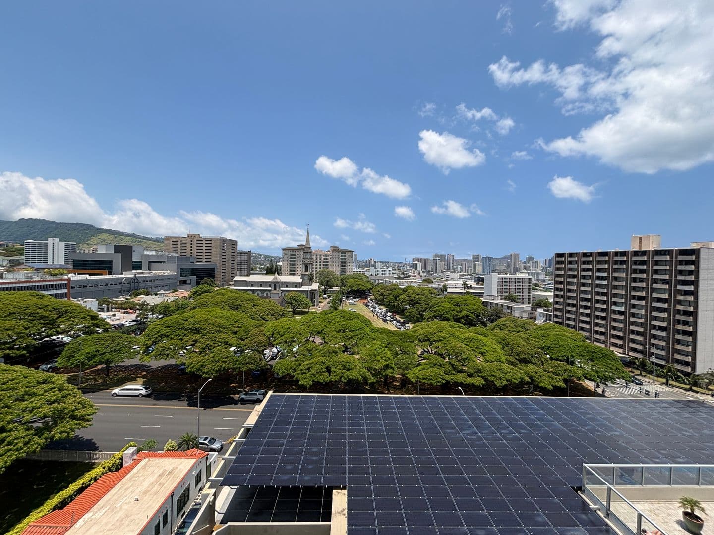Honolulu Condo: 1212 Punahou St