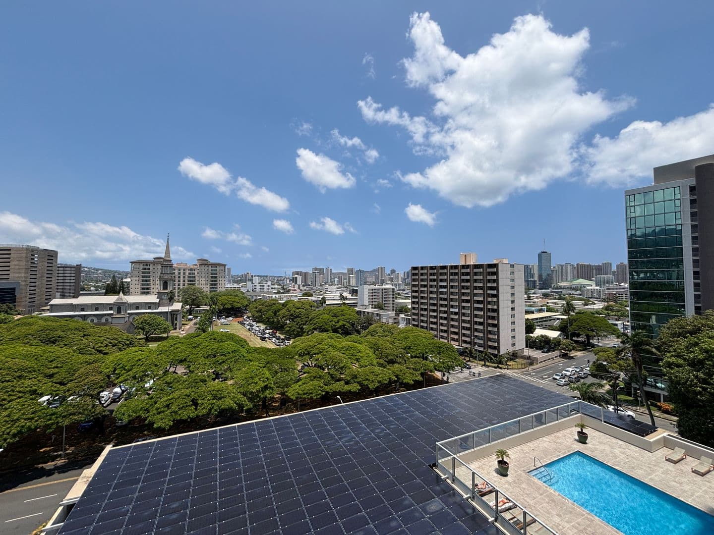 Honolulu Condo: 1212 Punahou St