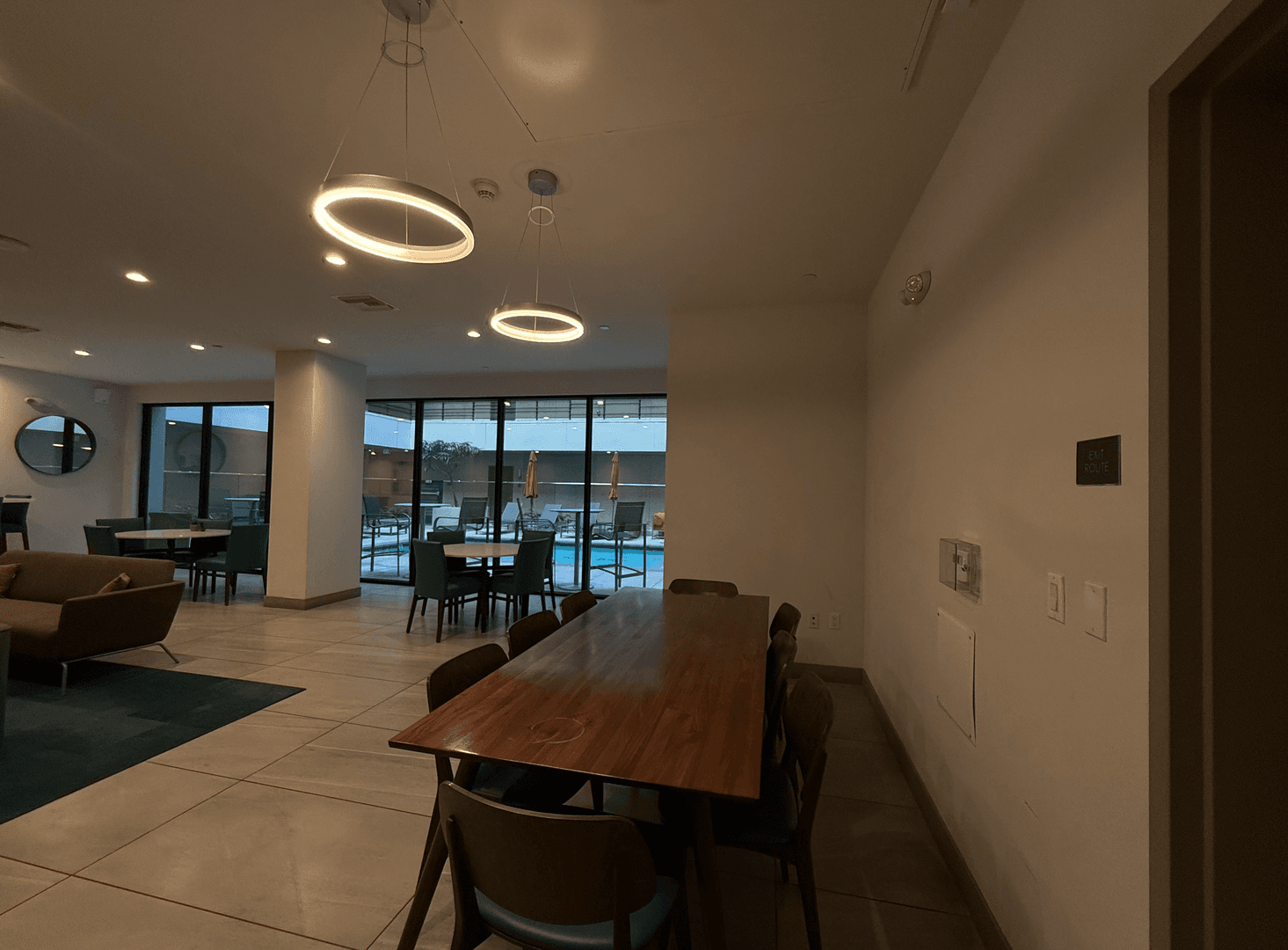 Los Angeles Apartment: 535 S Kingsley Dr. - 602