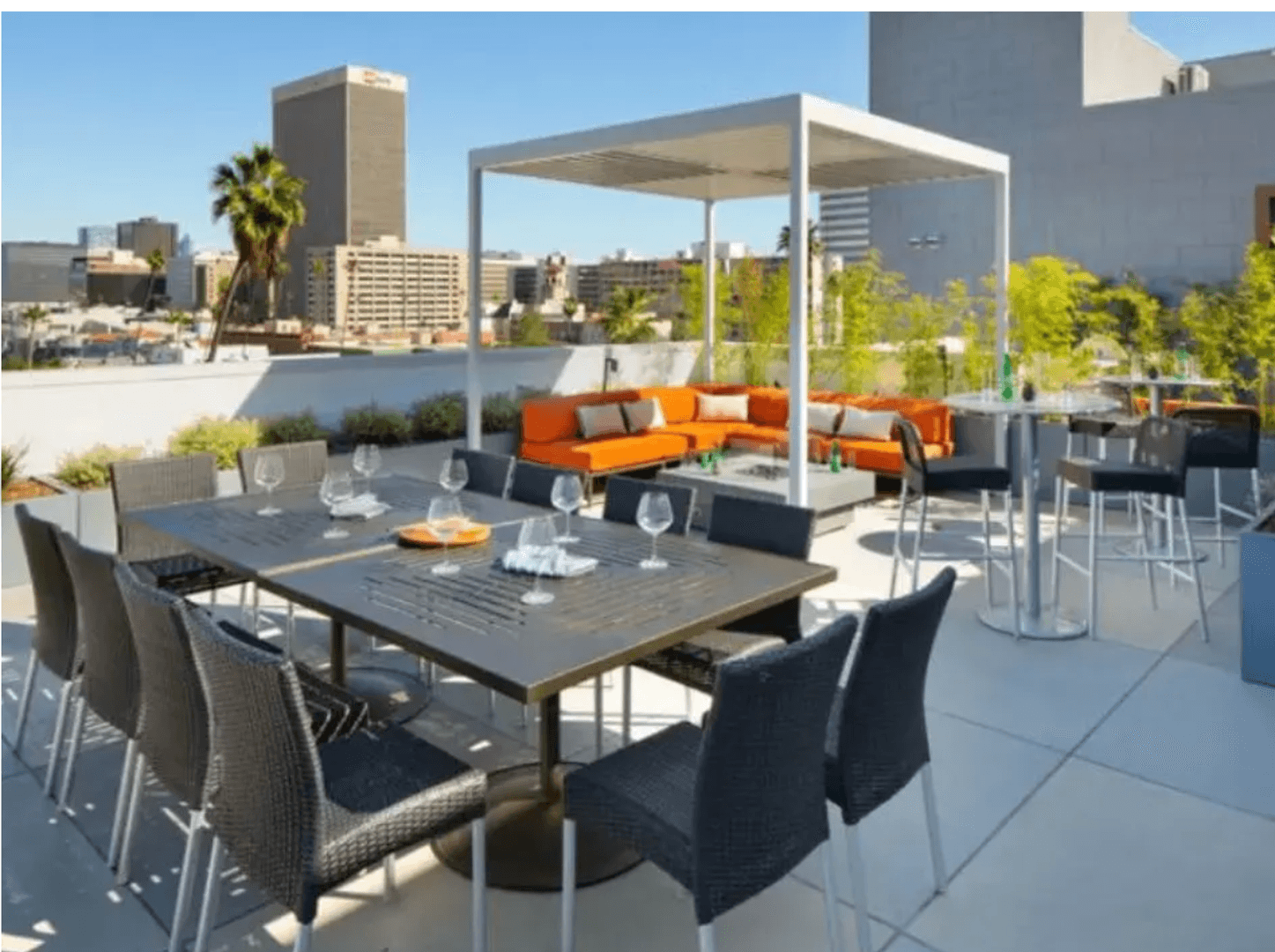 Los Angeles Apartment: 535 S Kingsley Dr. - 511