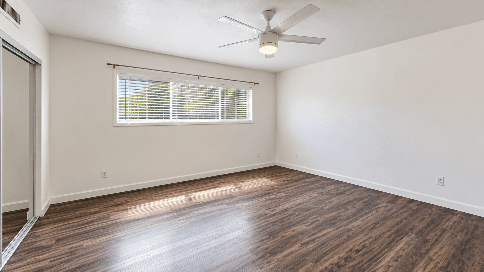 San Diego House: 5531 Mary Lane Drive