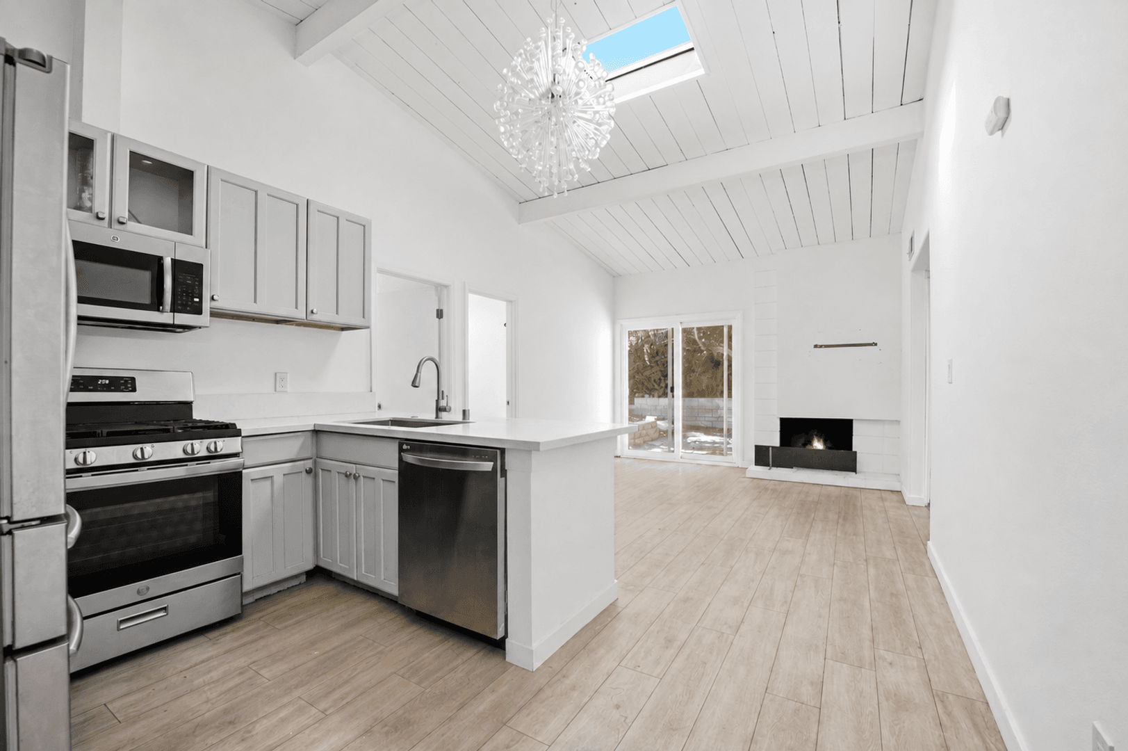 San Diego House: 4955 Baja Court
